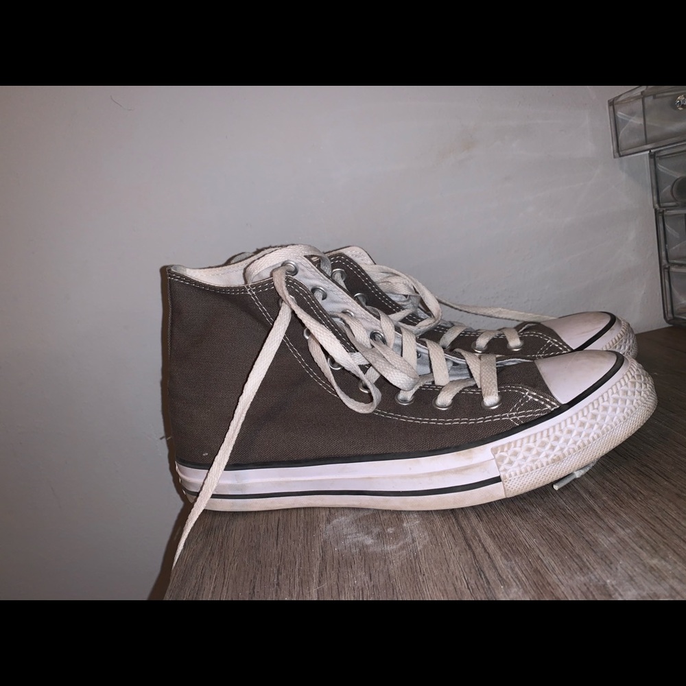 Women’s converse